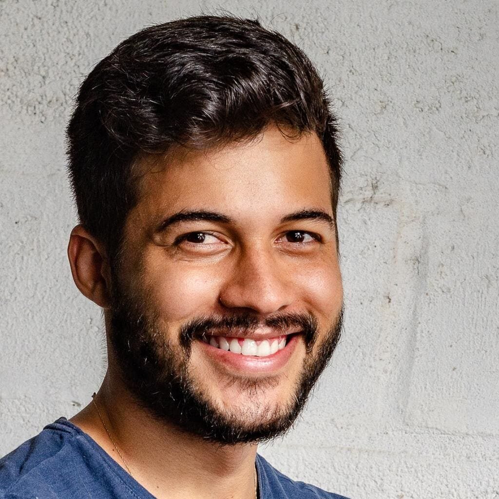 homme-souriant portrait homme souriant